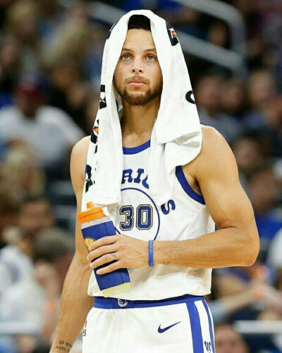 他感谢教练 他感谢教练