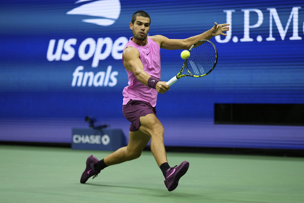 赛后情书:“斯坦福乔惨案”牢霍大专毕业,切尔西3比0巴萨(赛后快评:斯坦福桥再成话题,切尔西3比0巴萨,某球员迎来“大专毕业夜”)