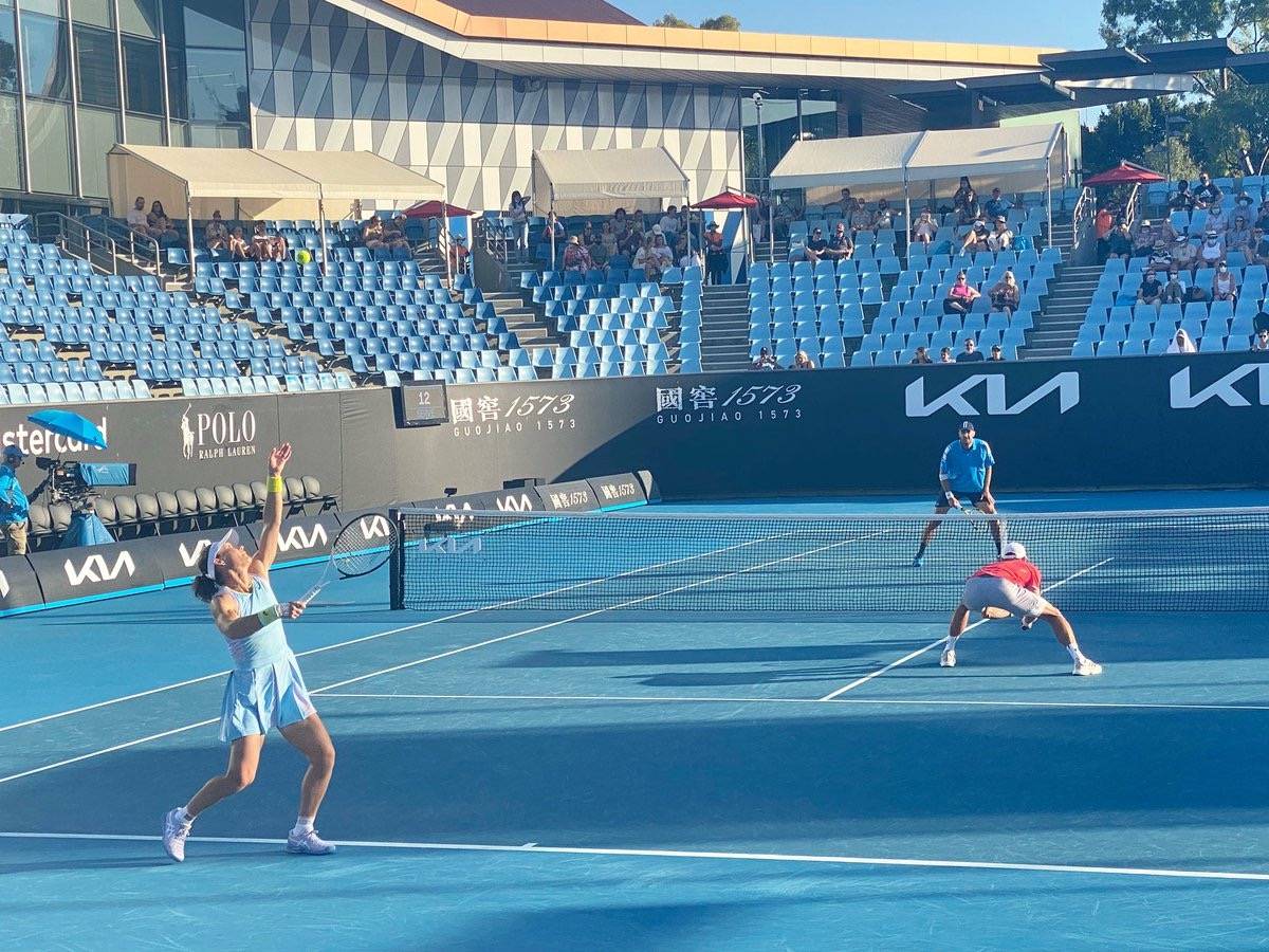 FM：尤文、斯图加特和洛里昂关注法国U20主力右闸贝尤库（FootMercato：尤文、斯图加特与洛里昂有意法国U20主力右后卫贝尤库）